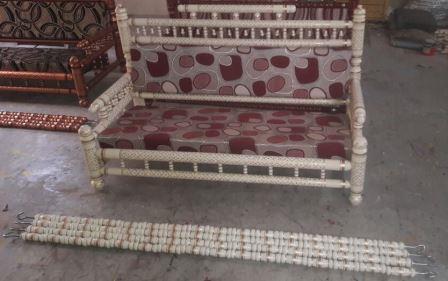 Traditional Indian Style Sankheda Wooden Ceiling Jhula (White)